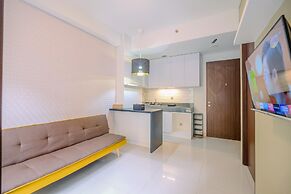 Cozy And Clean 2Br At Transpark Cibubur Apartment