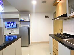 Comfortable 2Br At 25Th Floor Meikarta Apartment