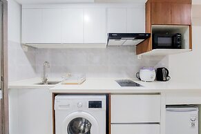 Minimalist 1Br At Tamansari Bintaro Mansion Apartment