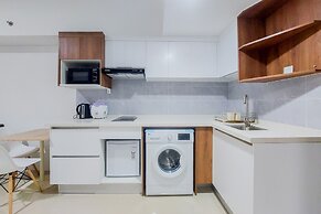 Comfort Living And Homey 1Br Tamansari Bintaro Mansion Apartment