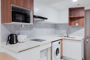 Comfort Living And Homey 1Br Tamansari Bintaro Mansion Apartment