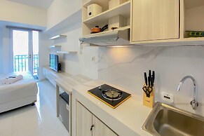 Cozy And Well Furnished Studio Tokyo Riverside Pik 2 Apartment