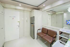 Comfortable And Homey 2Br At Bassura City Apartment