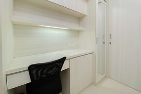 Comfortable And Homey 2Br At Bassura City Apartment