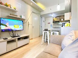 Comfort Stay 2Br At Springlake Summarecon Bekasi Apartment