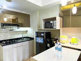 Comfort Stay 2Br At Springlake Summarecon Bekasi Apartment