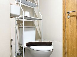 Good And Homey Studio At Gateway Park Lrt City Bekasi Apartment