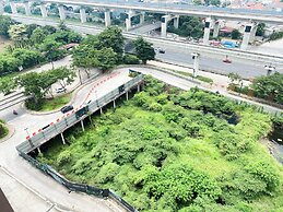 Good And Homey Studio At Gateway Park Lrt City Bekasi Apartment