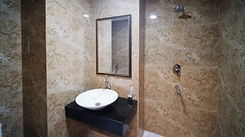 Modern And Comfy Studio At Grand Sungkono Lagoon Apartment