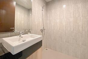 Spacious And Homey Studio At Cleon Park Apartment