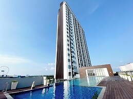 Spacious And Homey Studio At Cleon Park Apartment