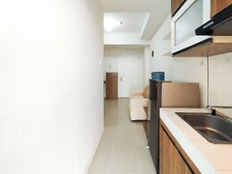 Homey 1Br Apartment At Parahyangan Residence