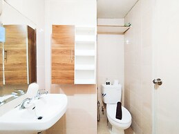 Homey 1Br Apartment At Parahyangan Residence