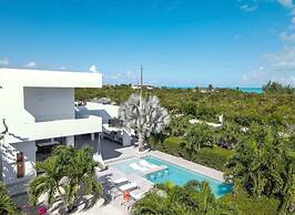 Entire Villa in Long Bay Beach