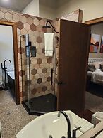 The Lodge Luxury Suites