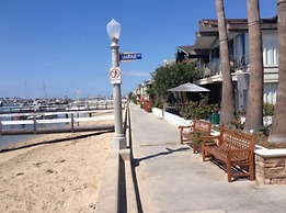 Balboa Island Beach Cottage