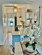 Balboa Island Beach Cottage