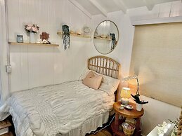 Balboa Island Beach Cottage