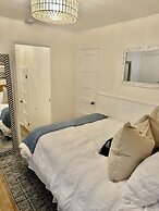 Balboa Island Beach Cottage