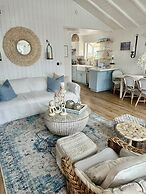 Balboa Island Beach Cottage