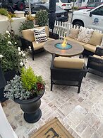 Balboa Island Beach Cottage