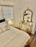 Balboa Island Beach Cottage