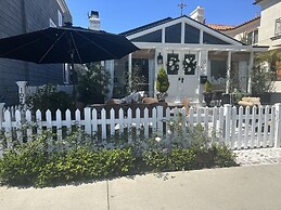 Balboa Island Beach Cottage