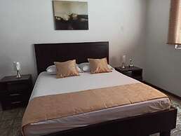 201 Apartamento Completo Rers en Versalles 3 Habitaciones - Cali Tower