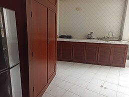 201 Apartamento Completo Rers en Versalles 3 Habitaciones - Cali Tower