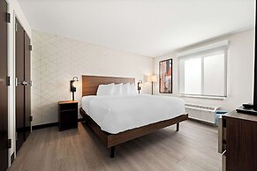 Everhome Suites Huntsville - Research Park