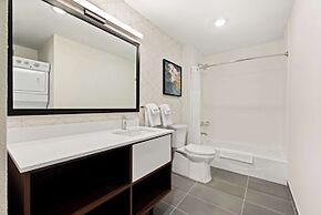 Everhome Suites Huntsville - Research Park