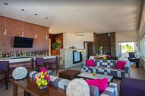 2BDFinisteria Resort Pool & Ocean Views