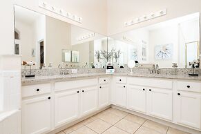 Family Ties At Bahama Bay