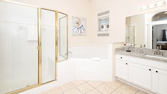 Family Ties At Bahama Bay