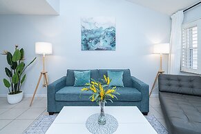 Beachside Palms - Miramar Beach