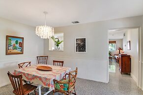 Mango House Immaculate 3 BDR in Boynton Beach!