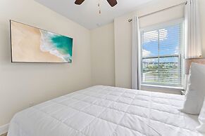 Sunny Breeze At Margaritaville