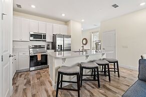 Sunny Breeze At Margaritaville