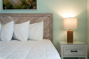 Sunny Breeze At Margaritaville