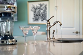 Sunny Breeze At Margaritaville