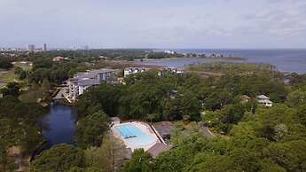 Sandestin Bungalo 46: Golf Cart, Pool, Beach