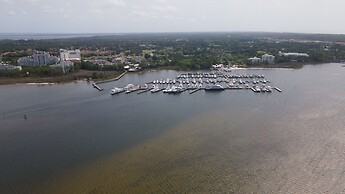 Sandestin Bungalo 46: Golf Cart, Pool, Beach