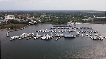 Sandestin Bungalo 46: Golf Cart, Pool, Beach