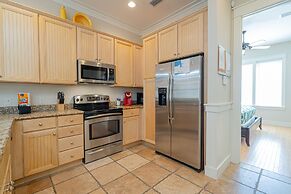 Sandestin Bungalo 46: Golf Cart, Pool, Beach