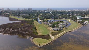 Sandestin Bungalo 46: Golf Cart, Pool, Beach