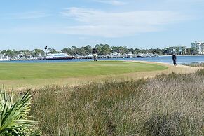 Sandestin Bungalo 46: Golf Cart, Pool, Beach