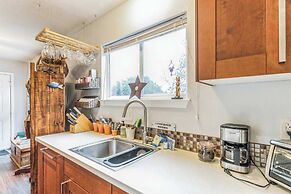 Cozy Retreat in Central East Austin