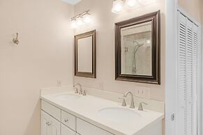 Fore Season Retreat 2 BDR in Desirable Resort!