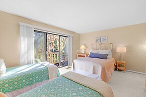 Fore Season Retreat 2 BDR in Desirable Resort!