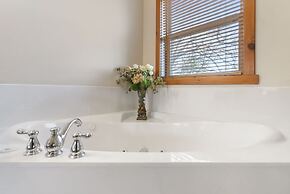 Kemper's Duet Cabins